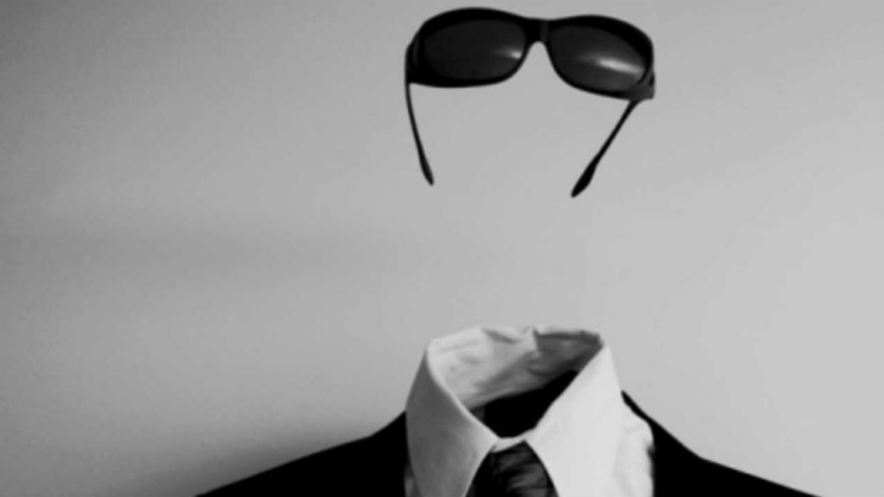 Birgünlüğüne görünmez olsaydın napardın?