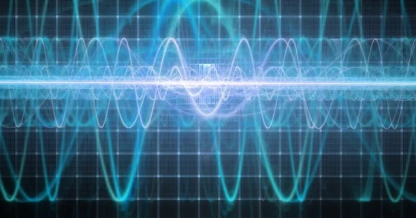 Aşağıdaki aygıtlardan hangisi veri iletişimi için manyetik dalgalar kullanmaktadır?