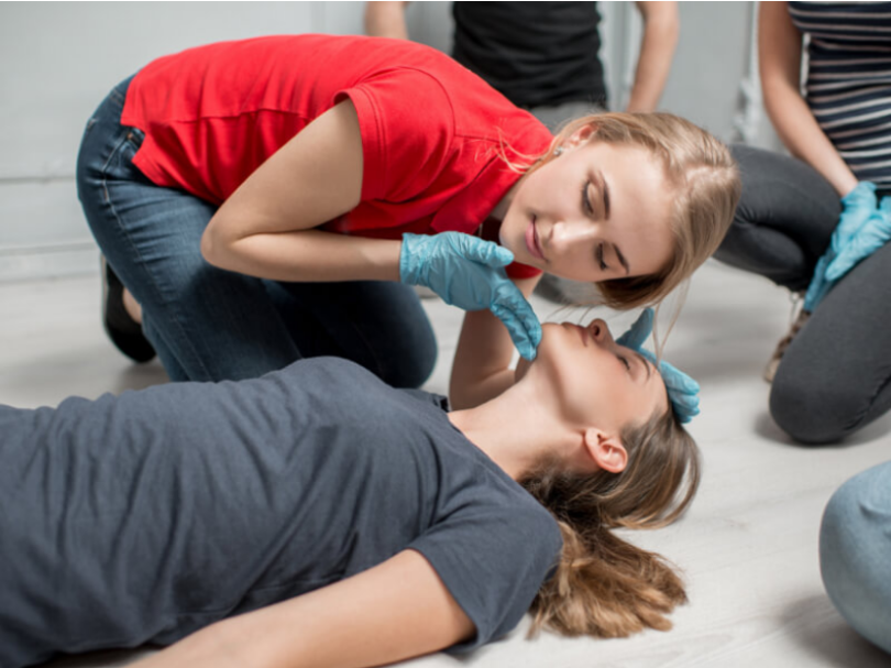 Hastane acil servilerinde yapılan müdahale A,B,C’nin A’ sı nedir?