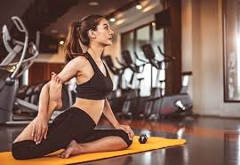 Spor salonuna gittiğinizde ilk ne yapıyorsunuz?