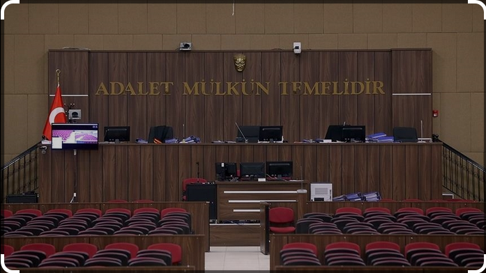 Hukukçu olsaydın mahkemede en sevdiğin rol ne olurdu?