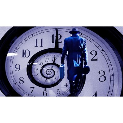 4️⃣ Zamanda Yolculuk – Geçmişi ve geleceği keşfetmek mükemmel olurdu! ⏳